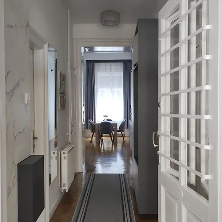 Mirai Lejlighed Budapest