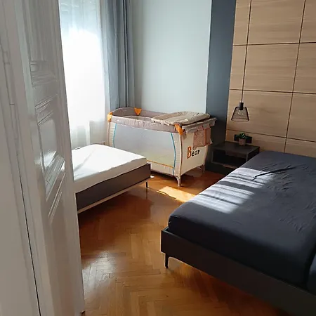 Mirai * Budapest