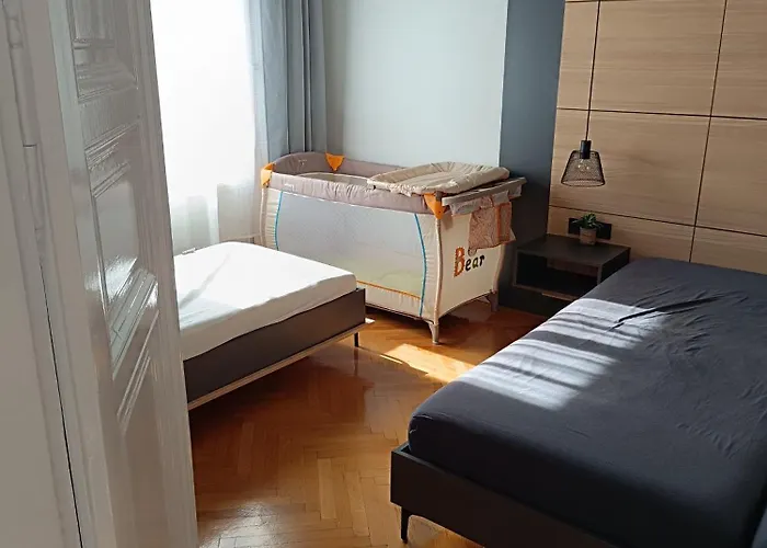 Mirai * Budapeste